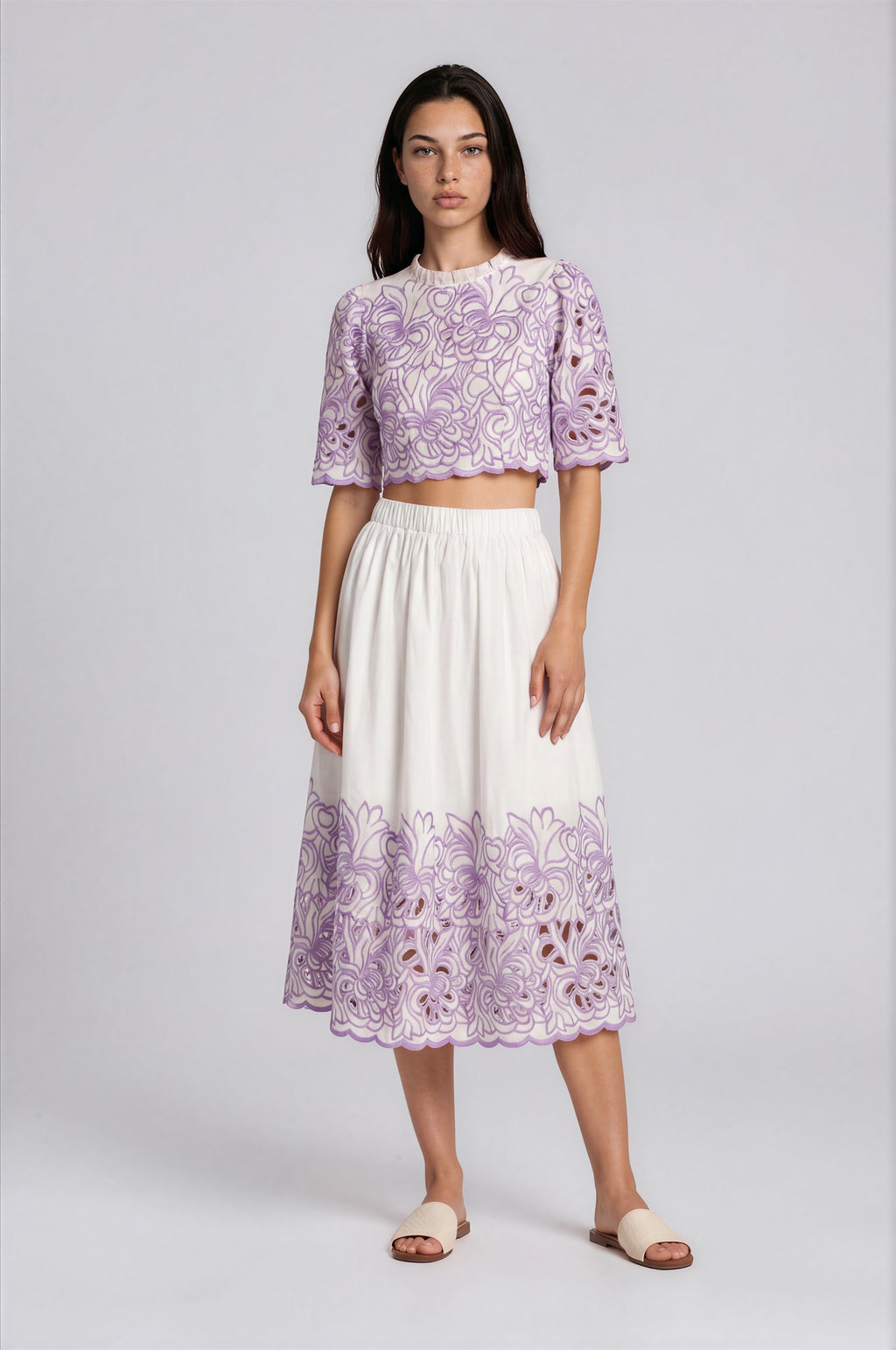 Güpür Nakışlı Crop Top & Midi Etek İkili Takım